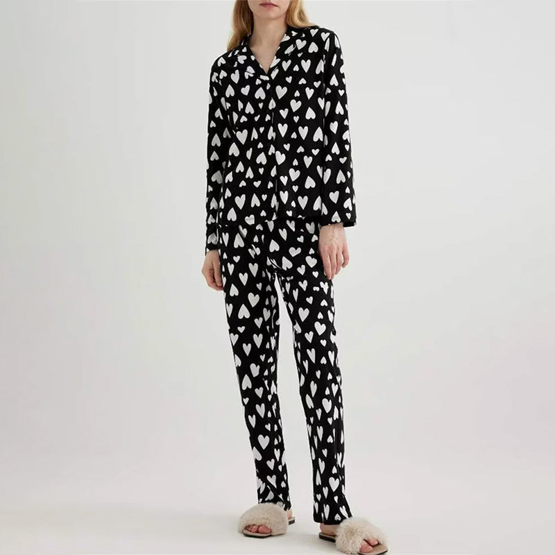 פיג׳מה- אדלין