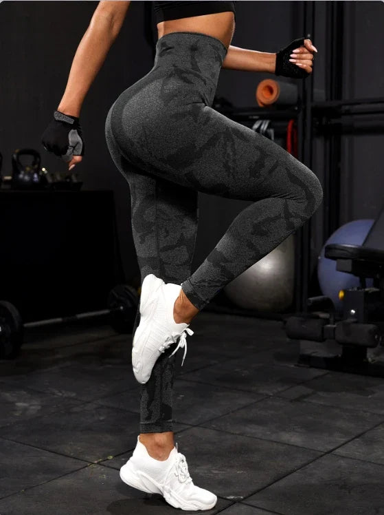 טייץ דגם- שקד