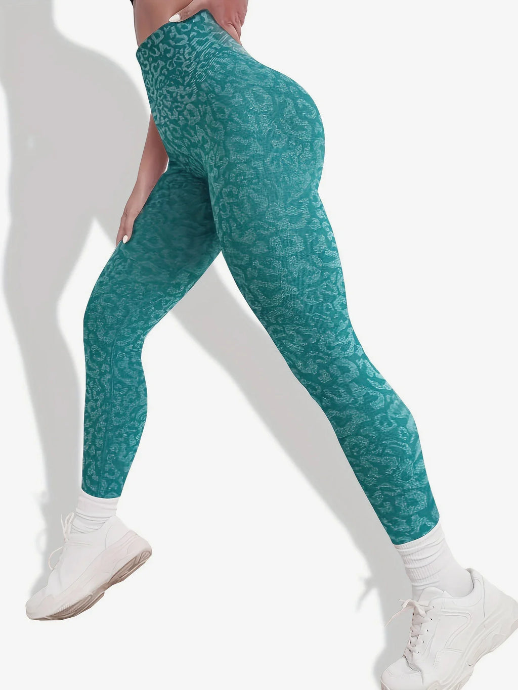 טייץ מנומר- רומי