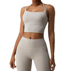 טופ ספורטיבי - לנה