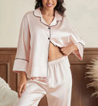 פיג׳מה- קלייר